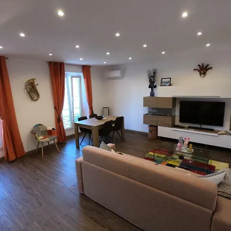 דירה Rigoletto Massena *